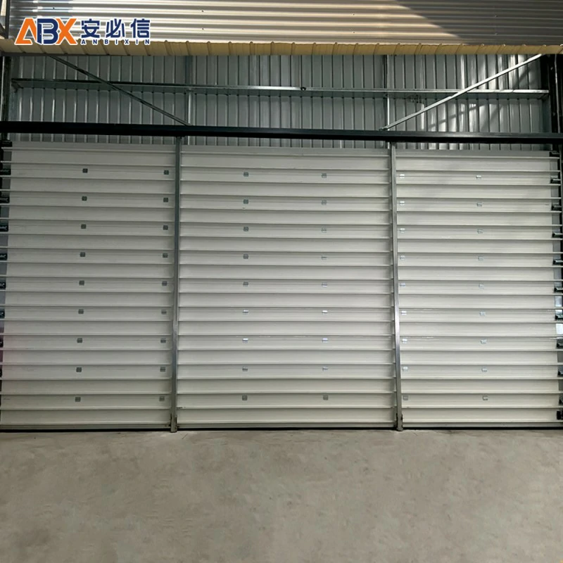 深圳市铝板滑升门